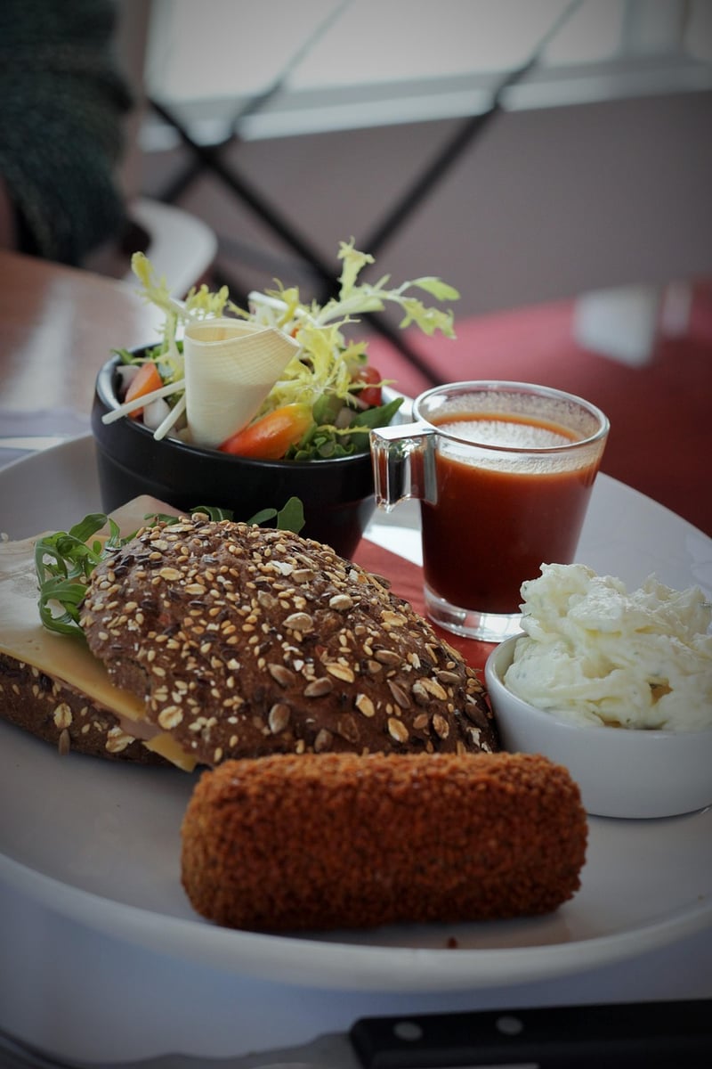 Pop-up eateries